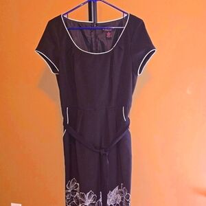 Signature by Robbie Bee  black dress with embroidery size 12